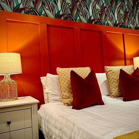 Sleeps10-Parking-Garden-Hottub-Petfriendly Villa Blackpool Exteriör bild