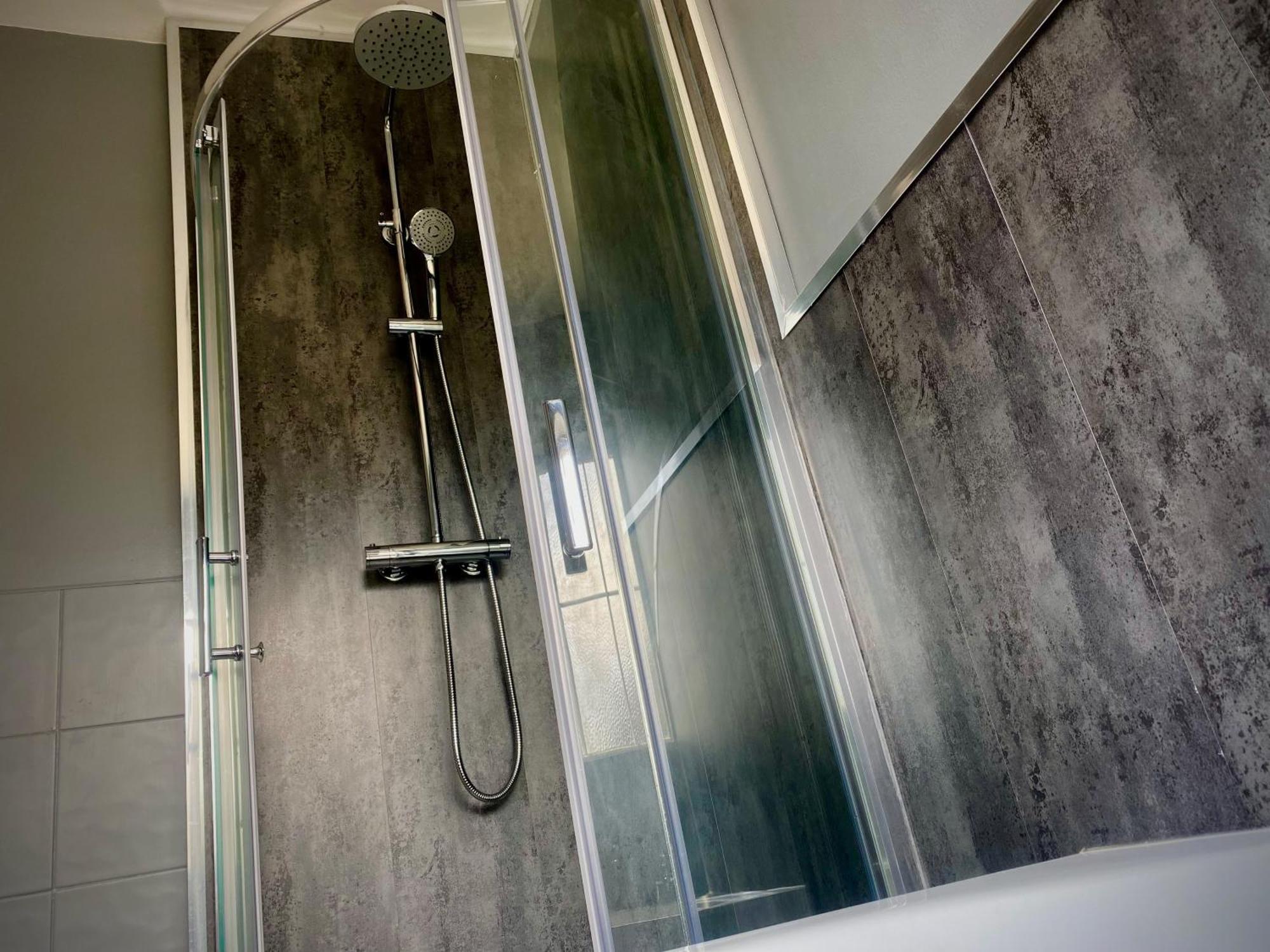 Sleeps10-Parking-Garden-Hottub-Petfriendly Villa Blackpool Exteriör bild