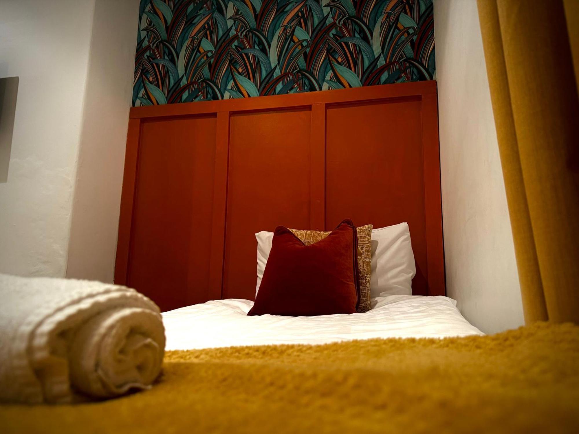 Sleeps10-Parking-Garden-Hottub-Petfriendly Villa Blackpool Exteriör bild